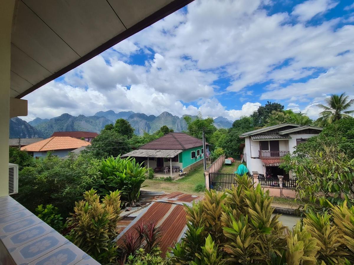 Saphaothong Guesthouse Vang Vieng Exteriér fotografie